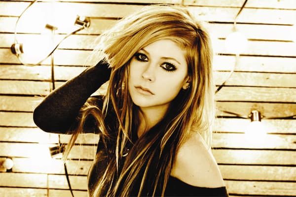 Avril Lavigne - Live In Hong Kong