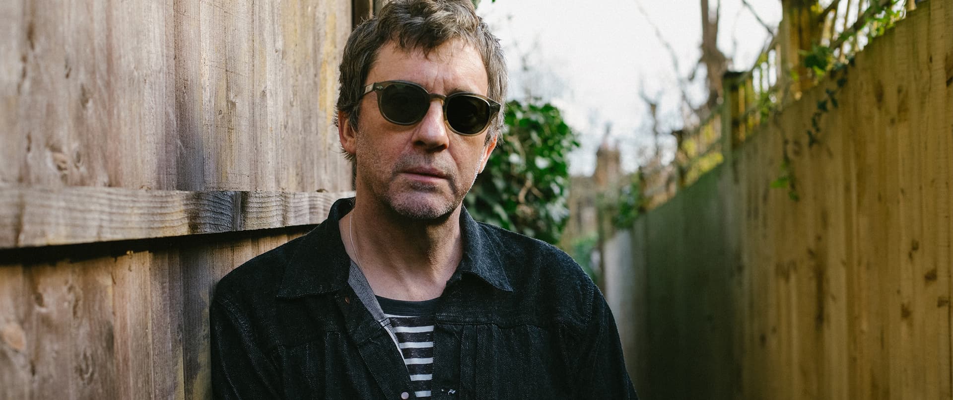 Graham Coxon 宣布发行“尘封”专辑 ‘Castle Park’ 及个人作品重制计划