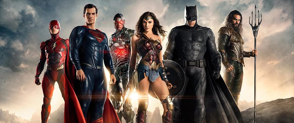First 'Justice League' Comic-con Footage Finds Batman Assembling The Team