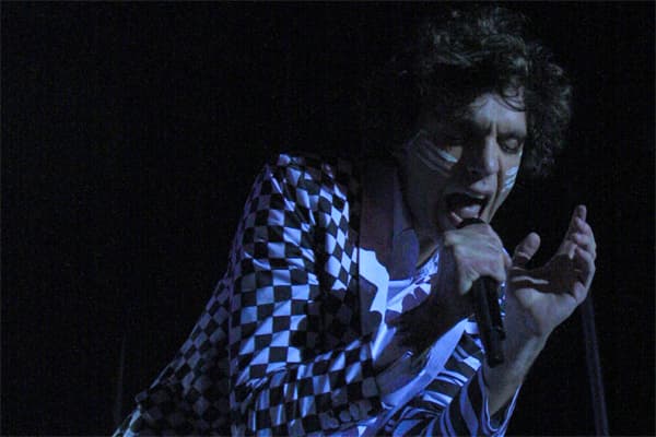 Mika, Hong Kong, 2009-11-26